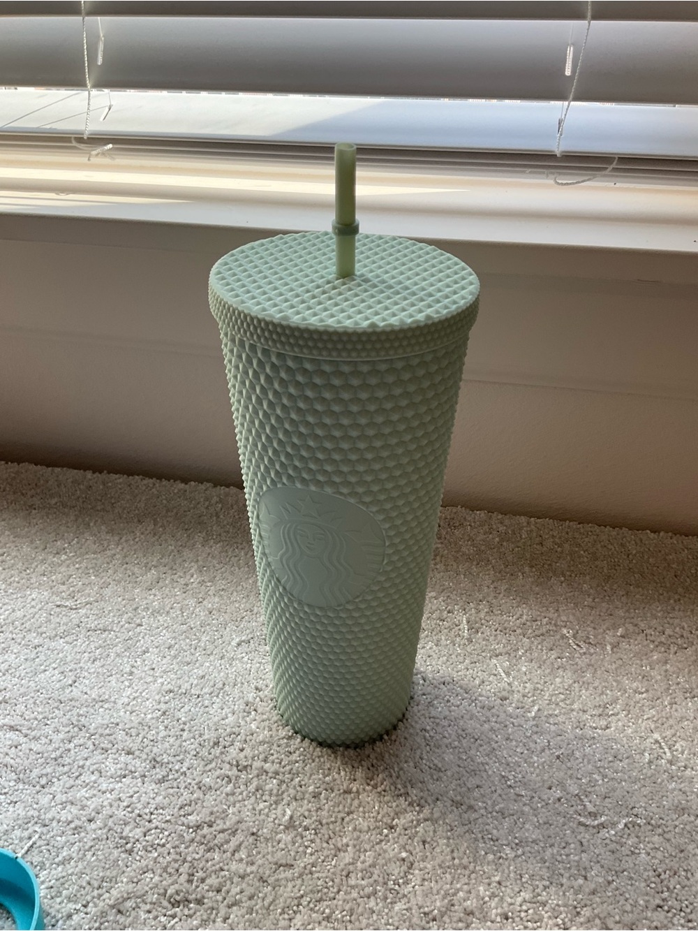 New  Starbucks China 2021 Matte Mint 24oz Studded Tumbler Straw Cold Cup
